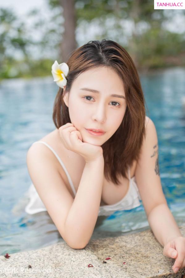 Evelyn艾莉  [XIUREN]高清写真图 2019.06.24 Evelyn艾莉第32张图片